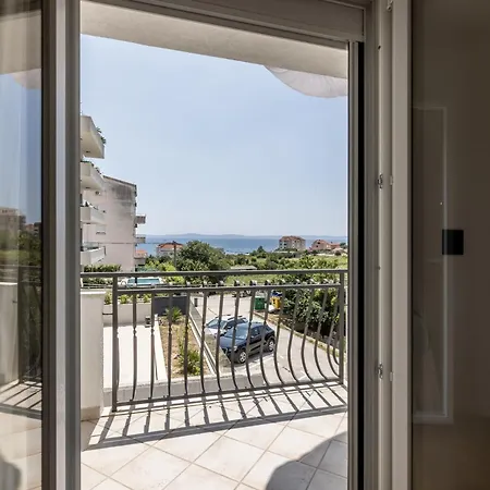 Appartamento Apartment Gabi - Sea View & Spacious Terrace, Znjan Spalato