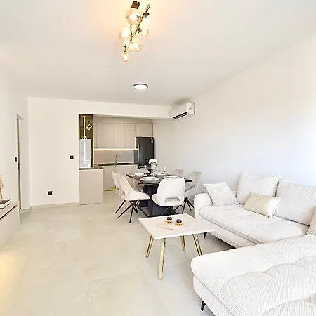 Golden Pearl - Exclusive Seaview With Jacuzzi & Spacious Teracce, Znjan * Split