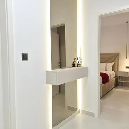 Lejlighed Golden Pearl - Exclusive Seaview With Jacuzzi & Spacious Teracce, Znjan *