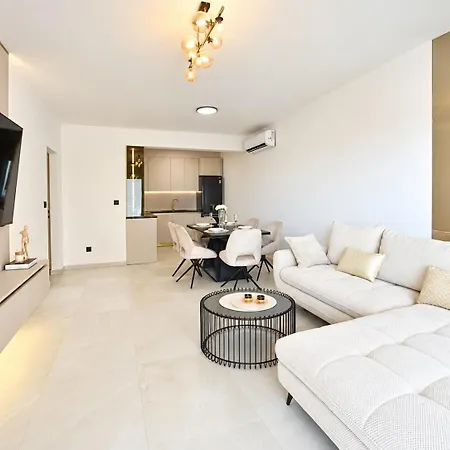 Golden Pearl - Exclusive Seaview With Jacuzzi & Spacious Teracce, Znjan * Спліт